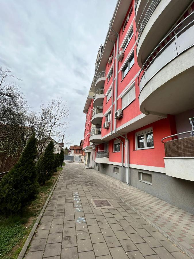 Apartman Lana Leilighet Doboj Eksteriør bilde